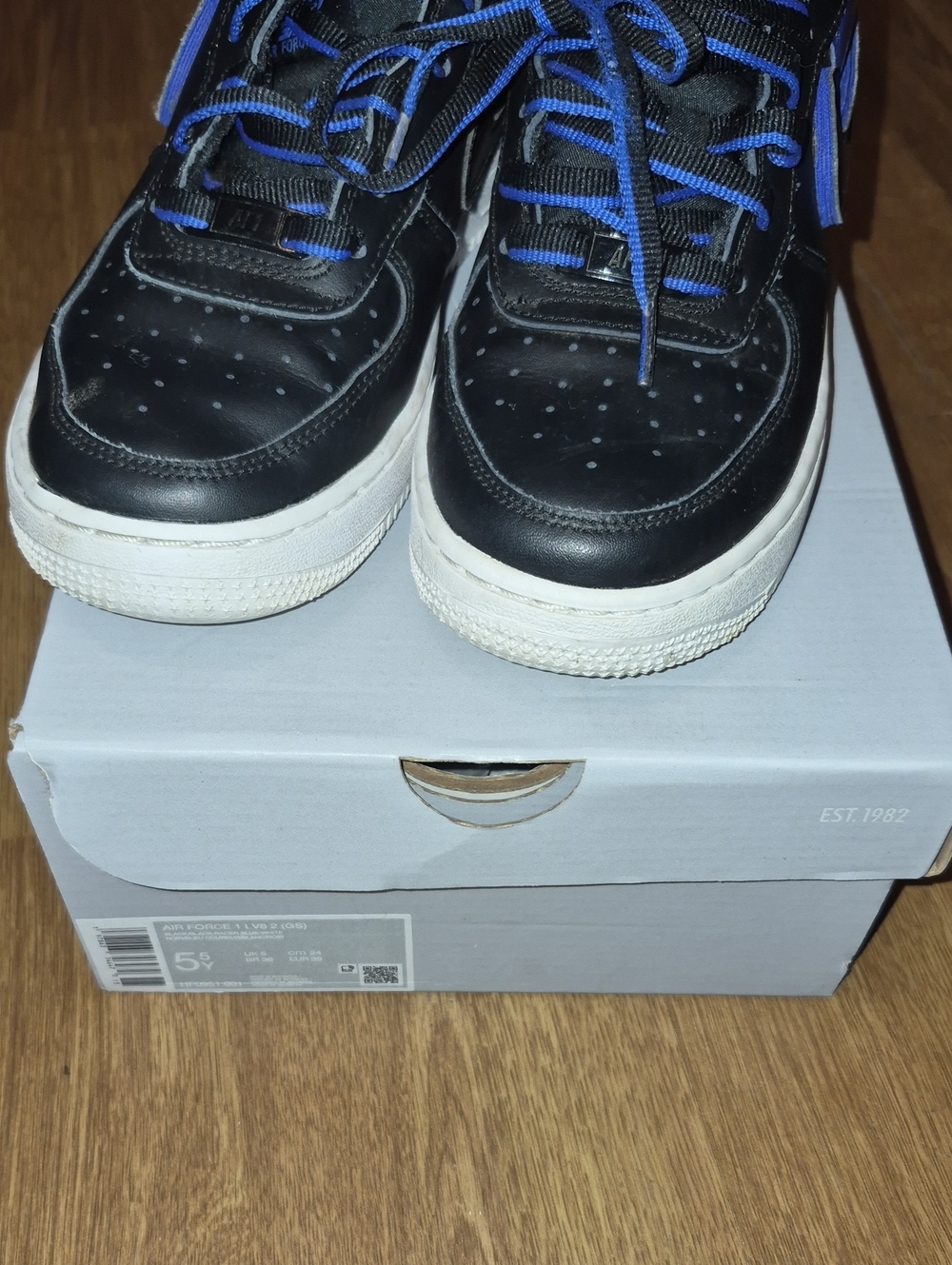 Nike Air Force 1 LV8 GS 5.5 Black Racer Blue Patent